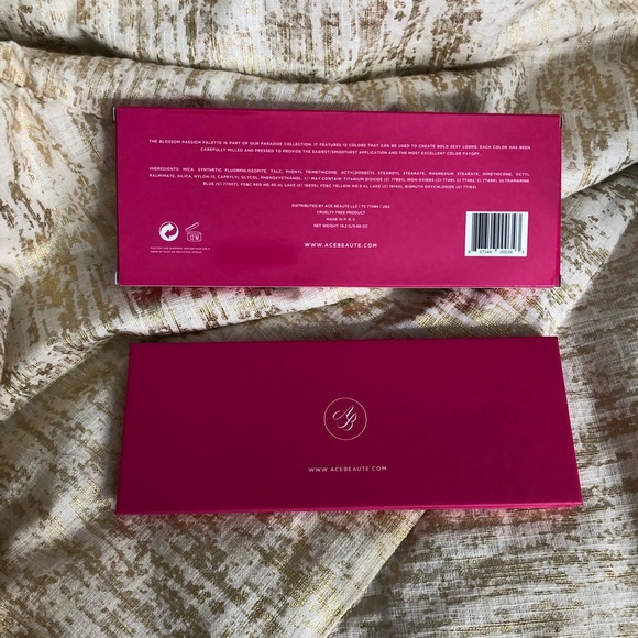 🎨 ACE BEAUTĒ ‘Blossom Passion’ Eye Pallet 🎨 - Picture 4 of 8